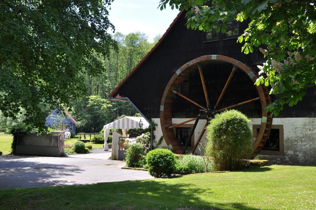 Landgasthof Geiersmuhle Hotel Vielbrunn Екстериор снимка